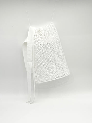 STAR LACE APRON