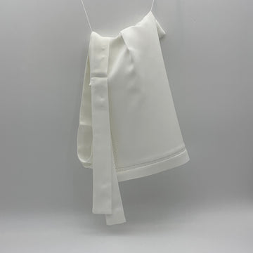 EYELET INSERT APRON